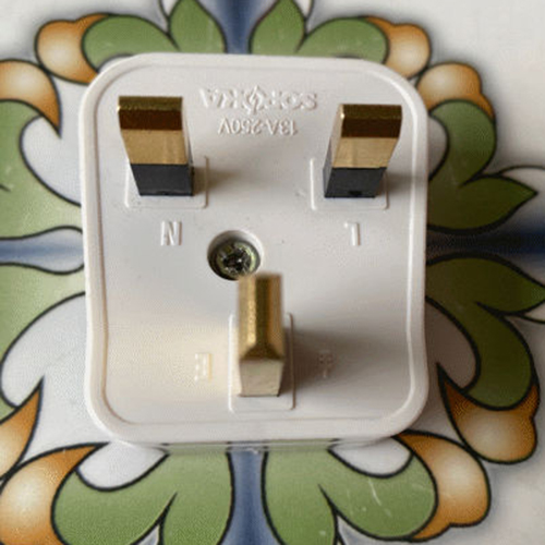 Phích cắm 3 chân Sopoka
